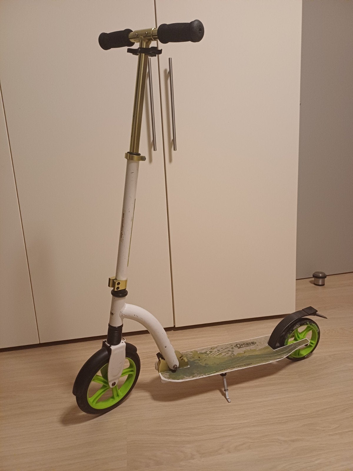 step , wit-groen, Fietsen en Brommers, Ophalen, Gebruikt, Gewone step, Optimum