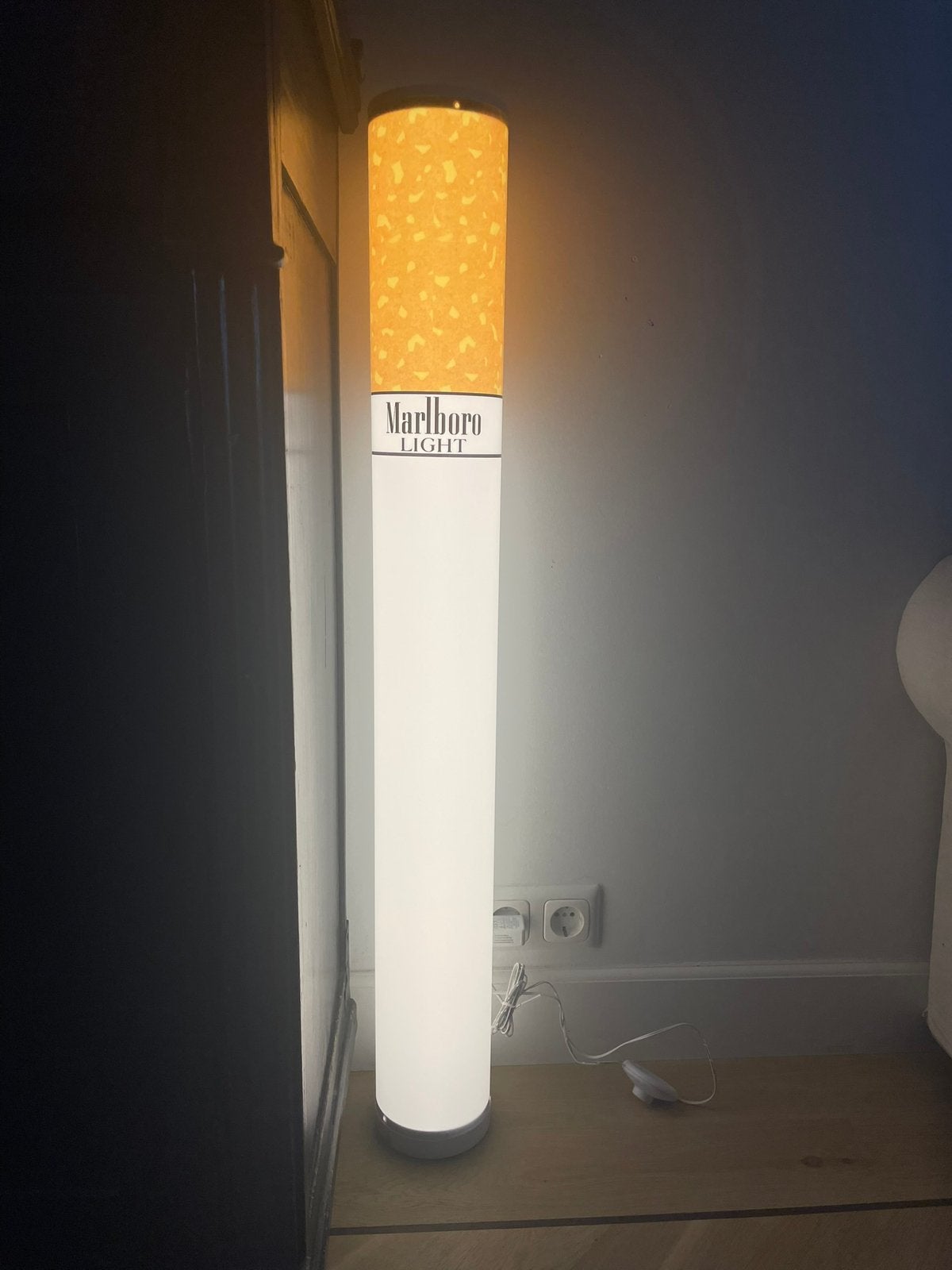 Marlboro light lamp, Huis en Inrichting, Verzenden, Nieuw, Mancave, 100 tot 150 cm