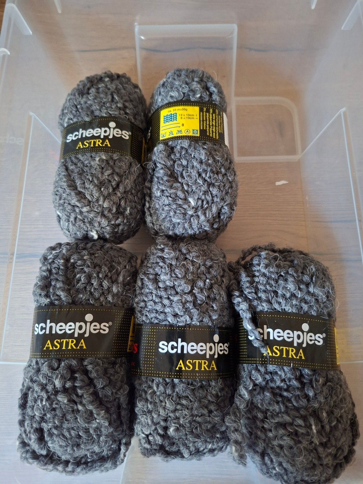 Donkergrijze wol Astra.Scheepjes., Ophalen of Verzenden