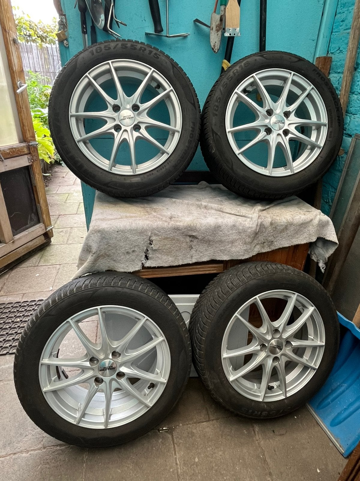 Lot de 4 pneus hiver 15 pouces, 15 pouces, Pneus et Jantes, Pneus hiver, Véhicule utilitaire