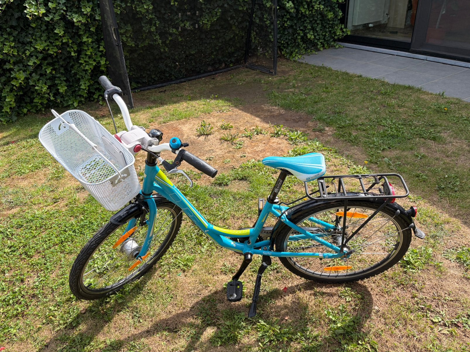 Meisjes fiets vanaf 3de leerjaar, Fietsen en Brommers, Fietsen | Meisjes, Ophalen, Gebruikt, Terugtraprem