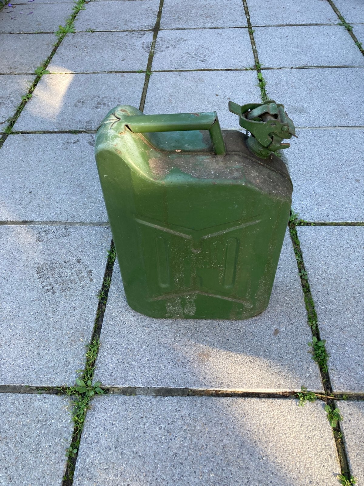 Metalen jerrycan 10 liter 1 stuk, Ophalen, Gebruikt