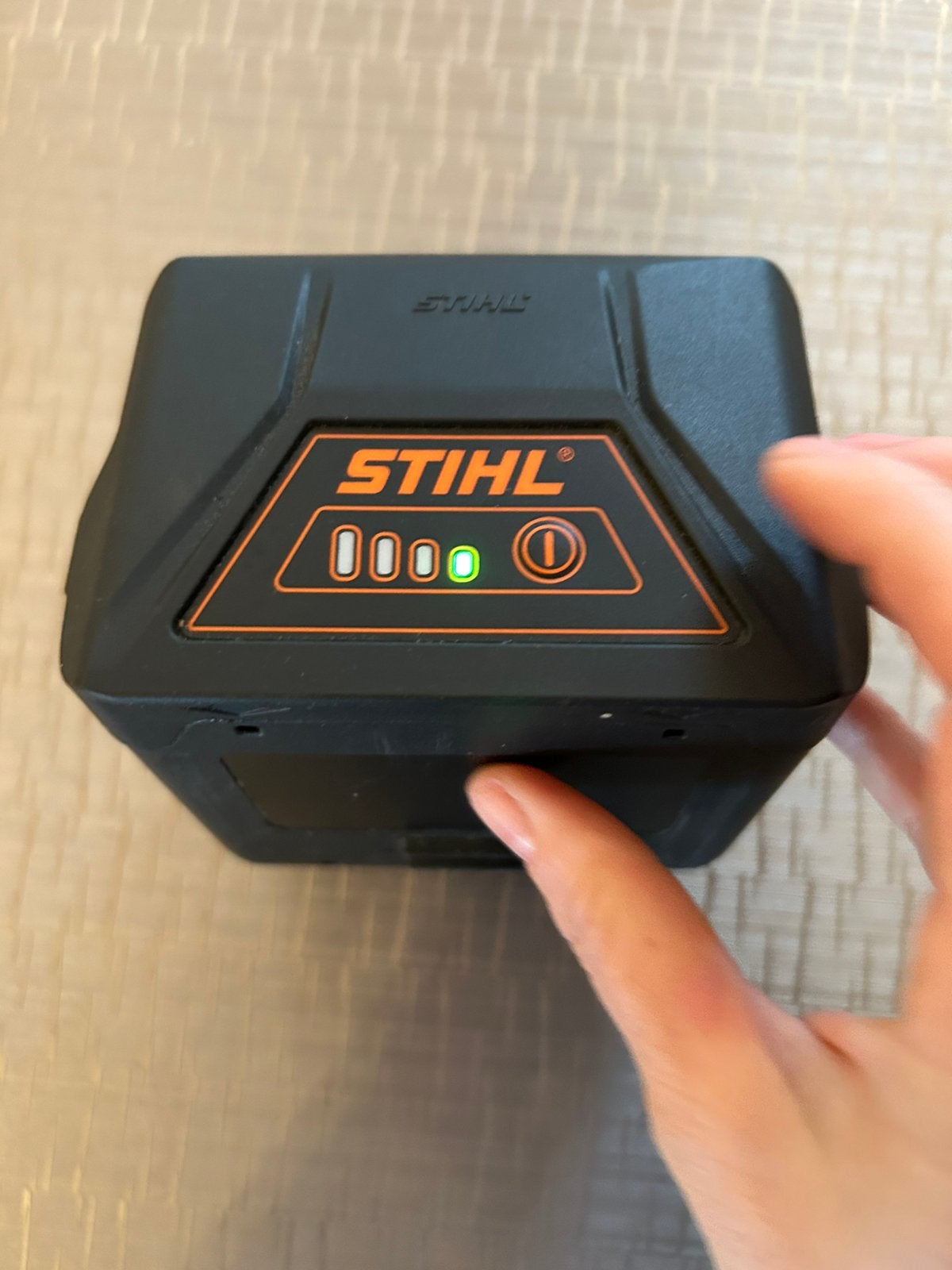 Batterie Stihl AK30, Enlèvement, Utilisé
