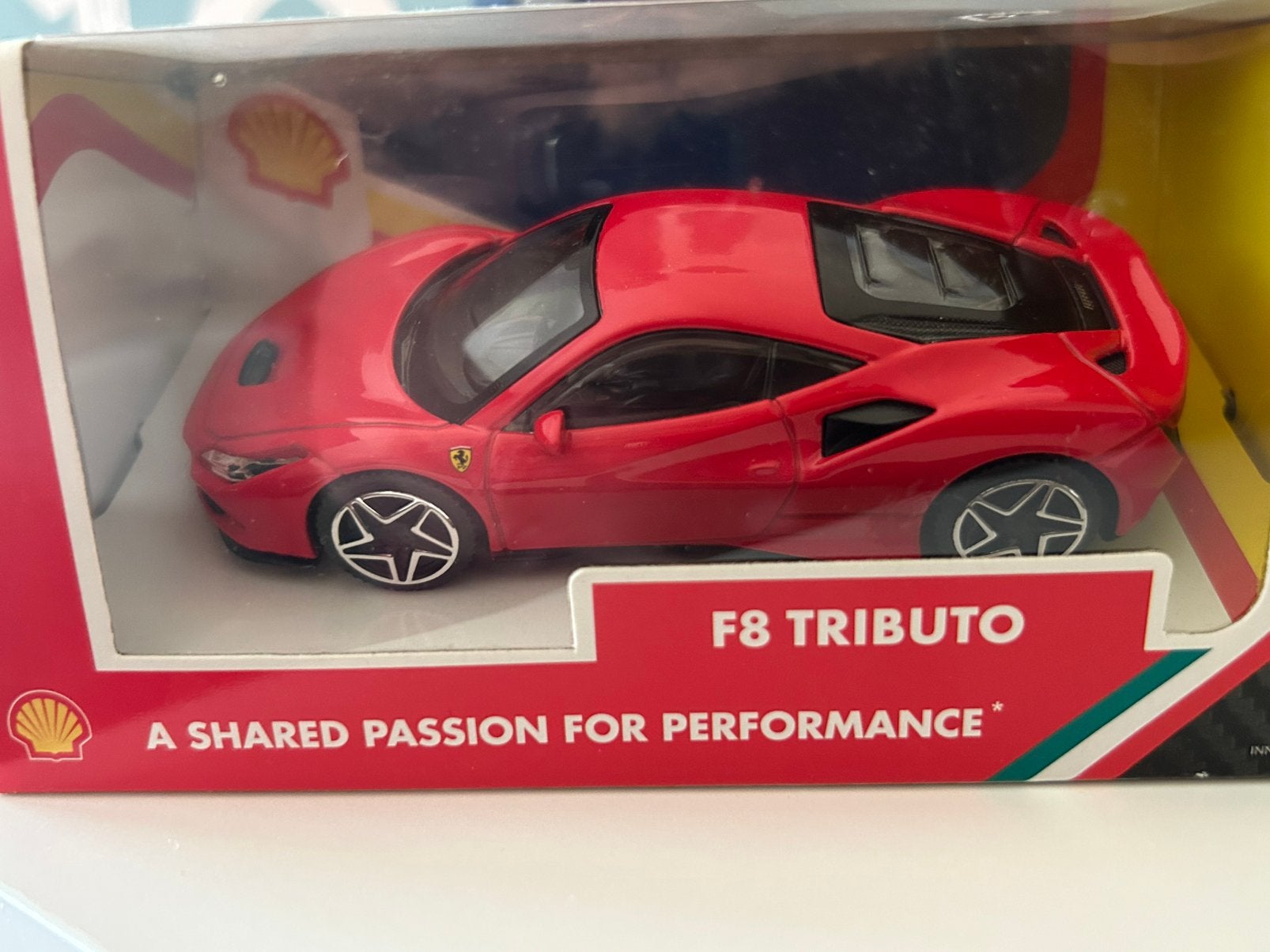 Hommage à la Ferrari 360 et à la F8, Enlèvement ou Envoi, Comme neuf