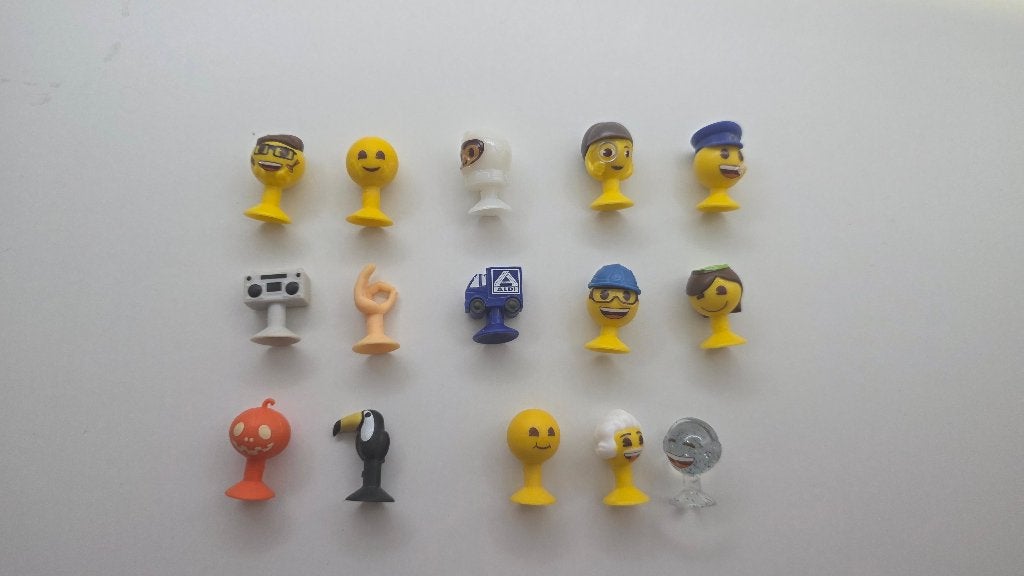 Lot de 15 Emojis Aldi — différents millésimes, Aldi, Enlèvement ou Envoi