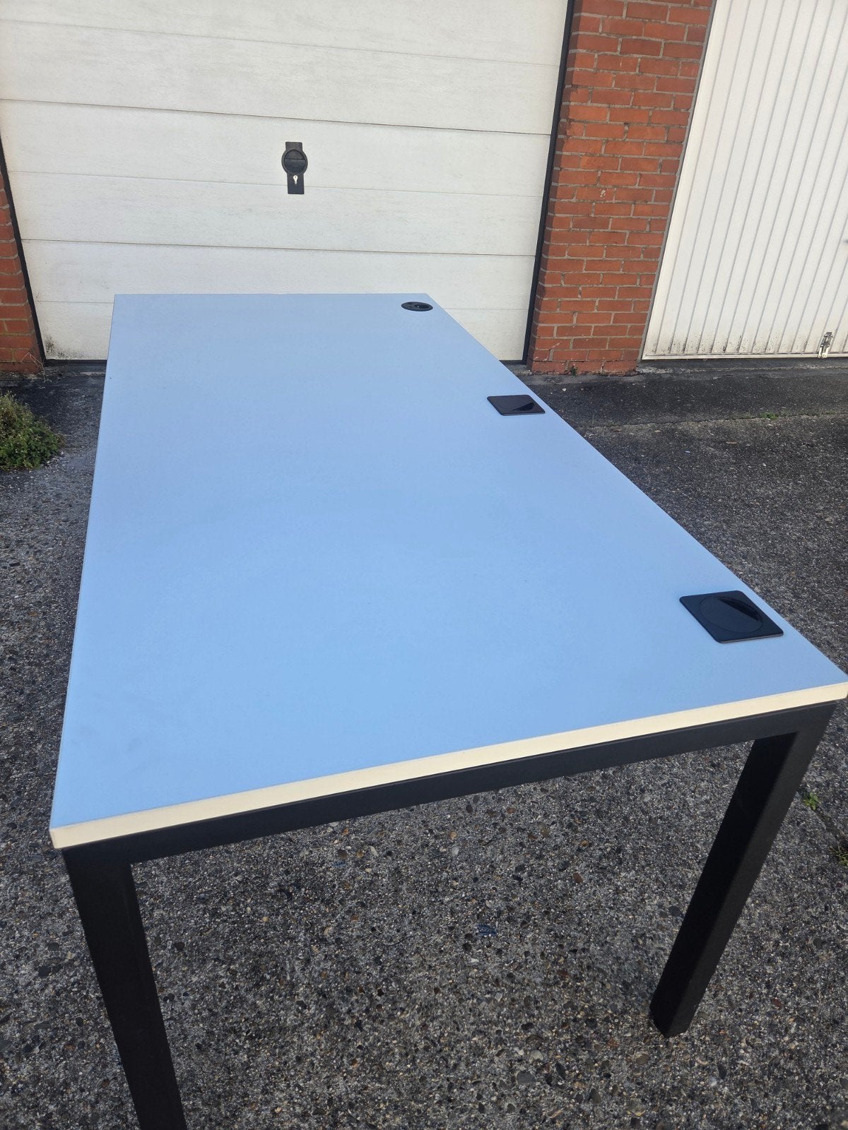table de bureau, Enlèvement ou Envoi