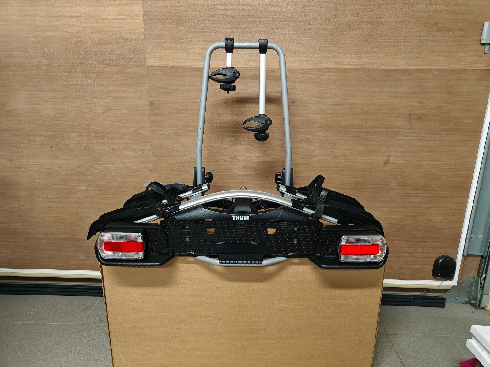 Thule EuroWay G2 921, Enlèvement, 2 vélos, Utilisé, Support d'attelage