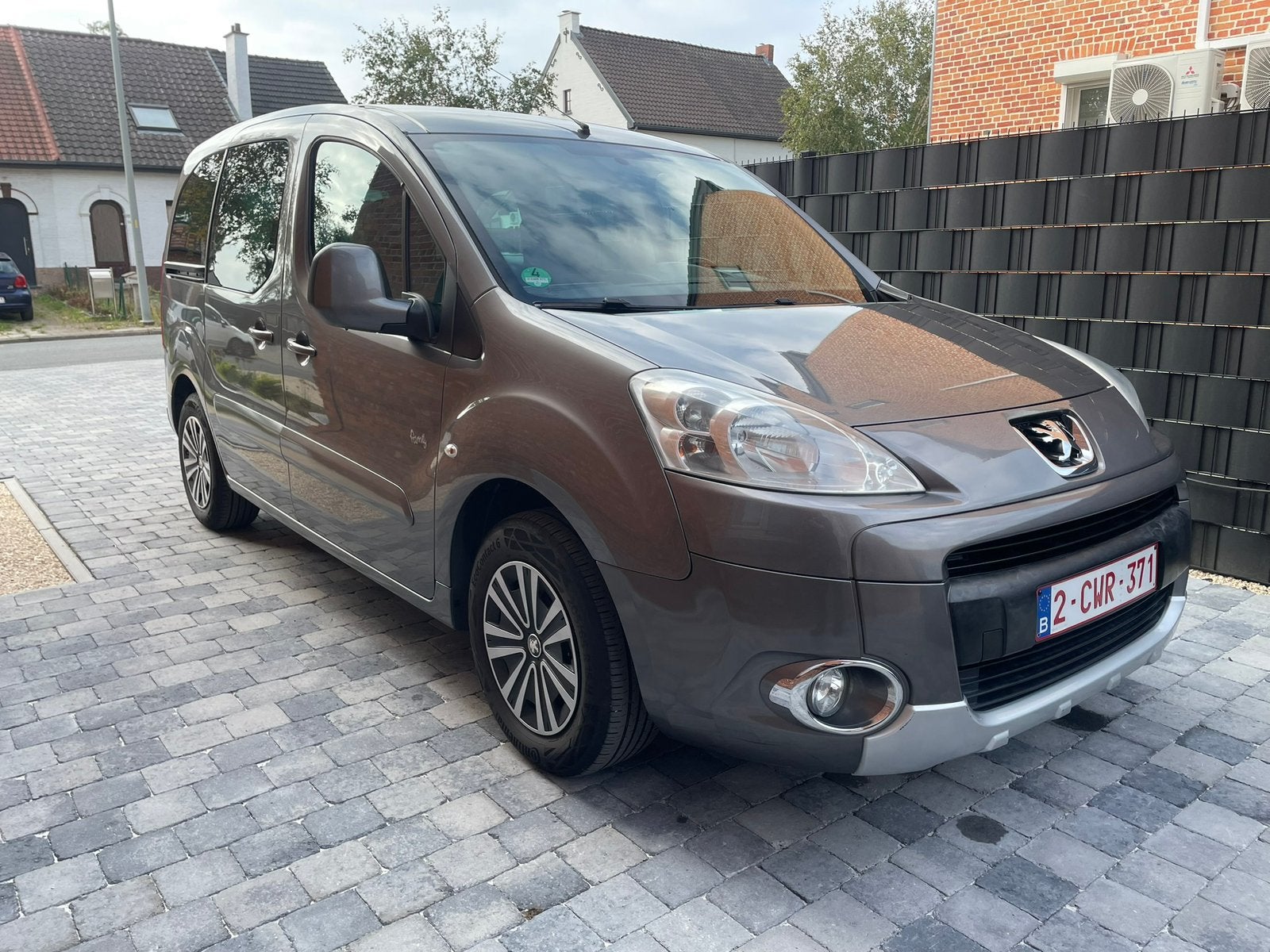 Peugeot Partner Tepee Family 1.6HDI, Auto's, Voorwielaandrijving, Euro 5, Particulier, Electronic Stability Program (ESP)