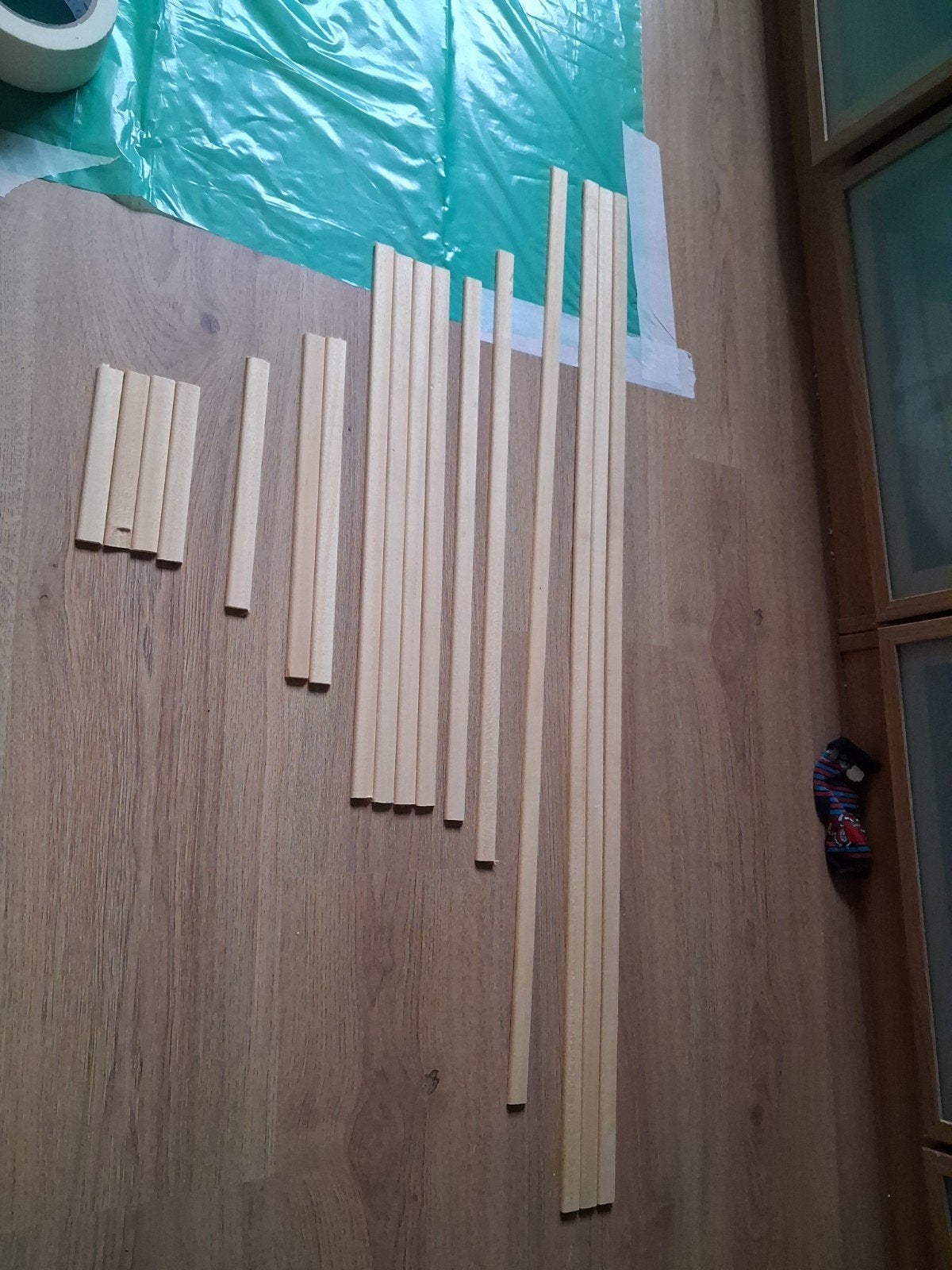 17 lattes en MDF, 150 à 200 cm, Enlèvement, Autres types, Neuf