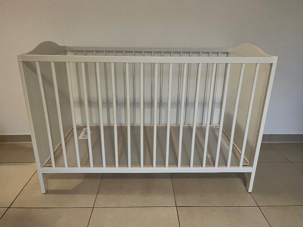 baby-peuter ledikant + aerosleepmatras, Kinderen en Baby's, Ophalen, 140 tot 160 cm, Zo goed als nieuw, Matras