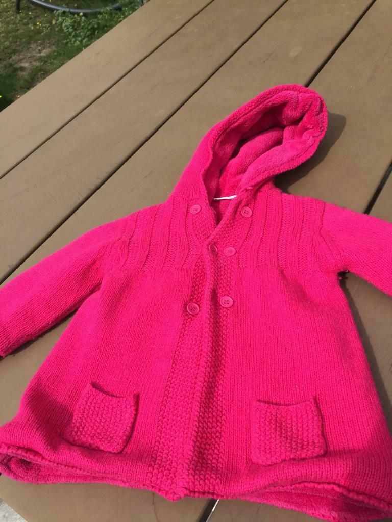 Noukies roze fluffy vestje / gilet 18m of 86 cm, Neuf, Enlèvement ou Envoi, Pull ou Veste, Noukies