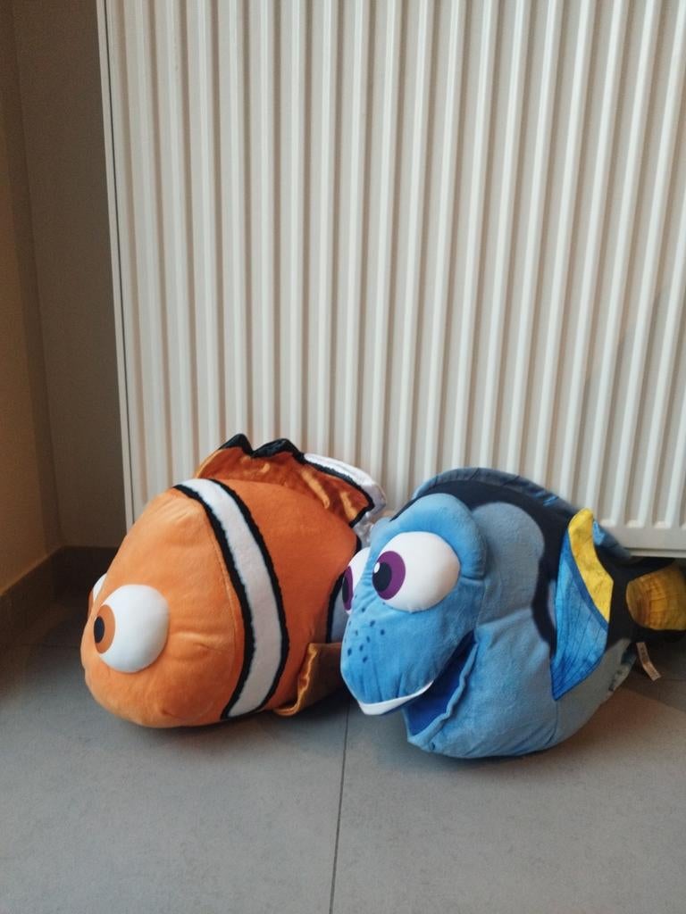 2 Nemo knuffels te koop samen 15€, Kinderen en Baby's, Speelgoed | Knuffels en Pluche, Ophalen