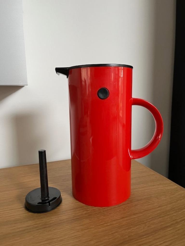 KLEINE koffiekan thermoskan STELTON ROOD, Enlèvement, Comme neuf