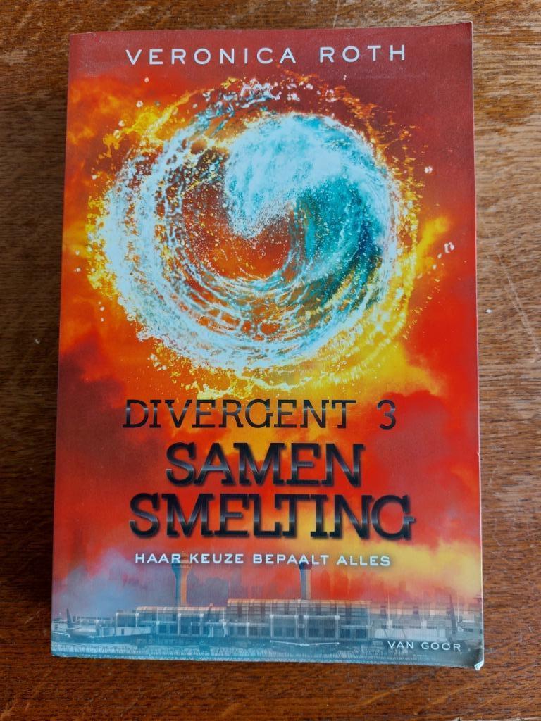 Divergent 3, Samen Smelting, Veronica Roth, Boeken, Thrillers, Gelezen, Ophalen of Verzenden