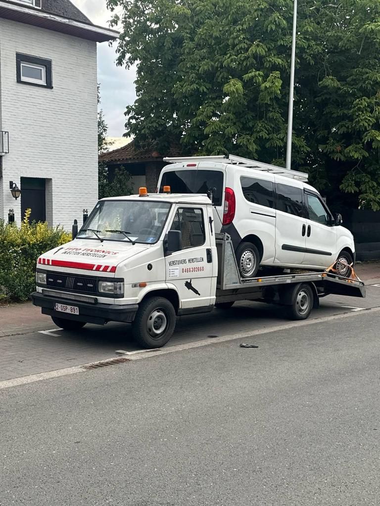 Deppanage LOKEREN/ZELE/S-NIKLAAS/DENDERMONDE, Verhuiswagen of Bestelauto