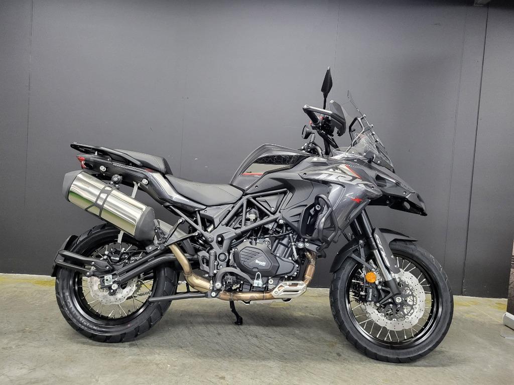 Benelli TRK 502 X 2025 (5j garantie, 1j Assistance), 2 cilinders, Bedrijf, Toermotor, Benelli