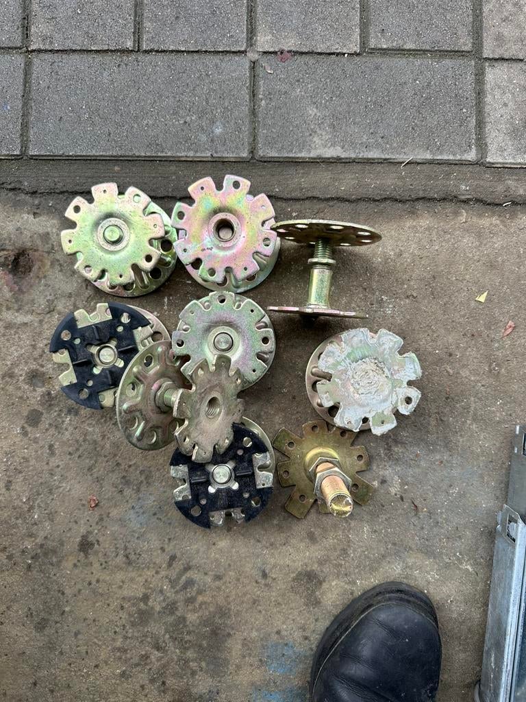 Pots de terrasse, Enlèvement