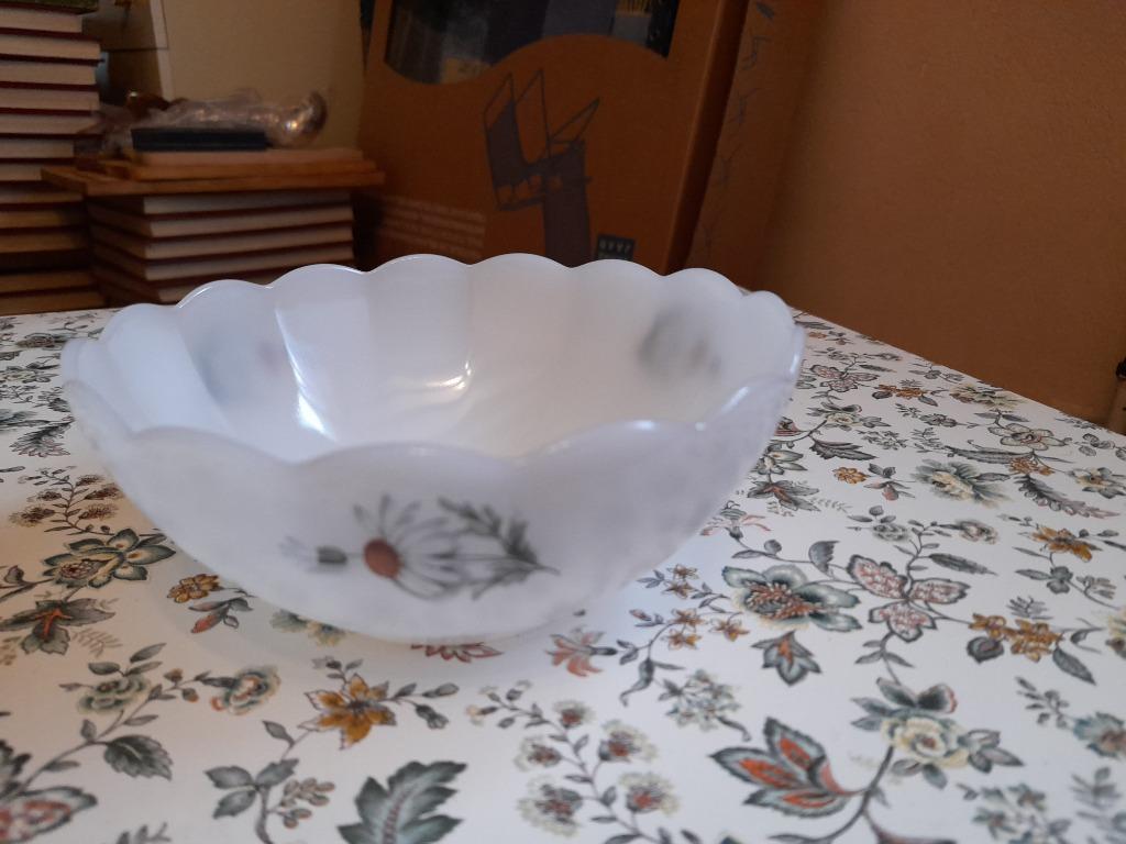 Petit bol vintage en verre de lait Arcopal France, bon état, Enlèvement