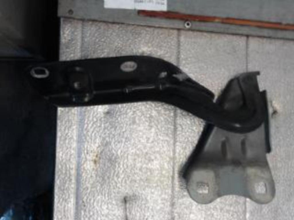 Charnière de capot Renault Twingo 2 2011-2014 LP/14193, Enlèvement ou Envoi, Utilisé, Renault