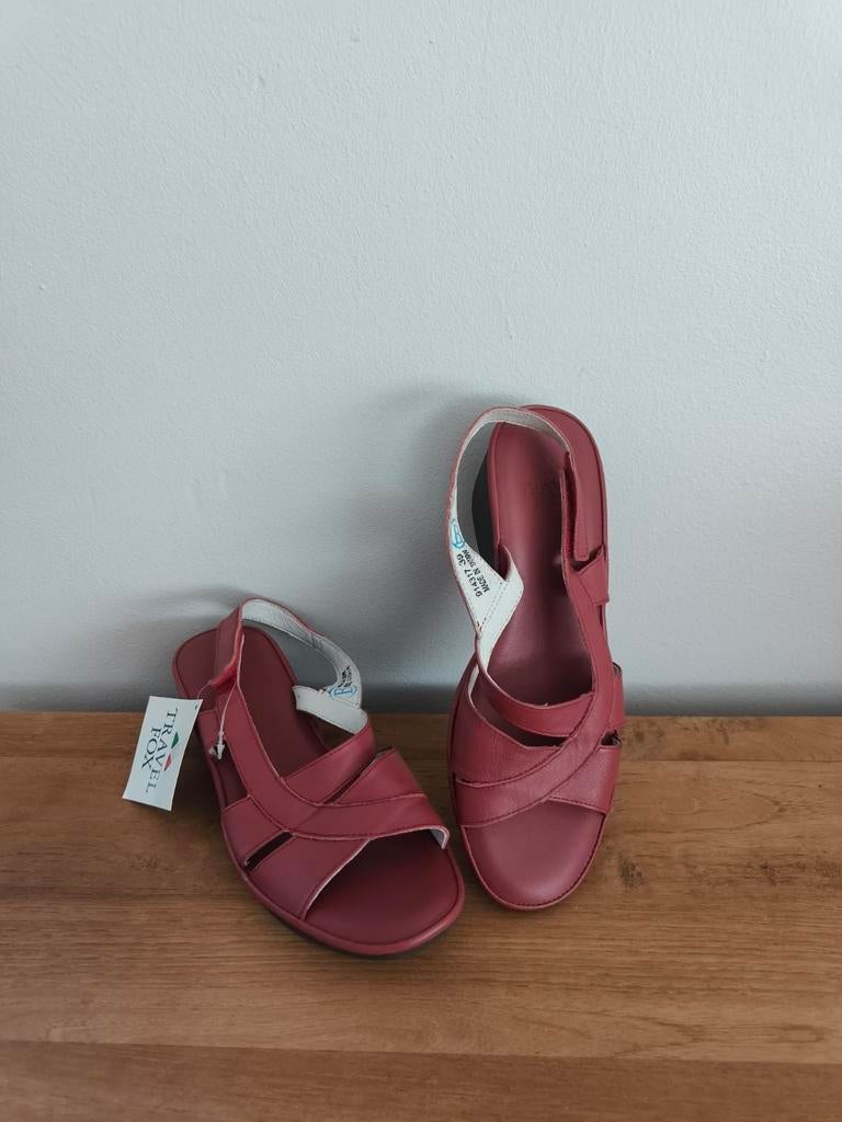 Sandales en cuir New Travel Fox 37, Enlèvement ou Envoi, Neuf