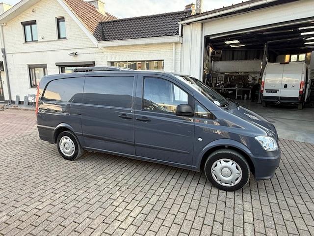 Mercedes Vito FRIGO, long, Airco,3pl, caméra, Auto's, Bestelwagens en Lichte vracht, Euro 5, Elektrische ramen, 4 cilinders, Mercedes-Benz