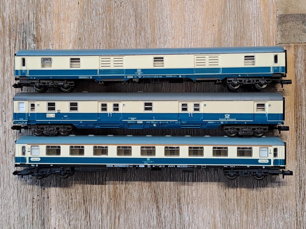 Fleischmann piccolo passagierswagon en 2 bagagewagens, Hobby en Vrije tijd, Ophalen of Verzenden, Wagon, Fleischmann