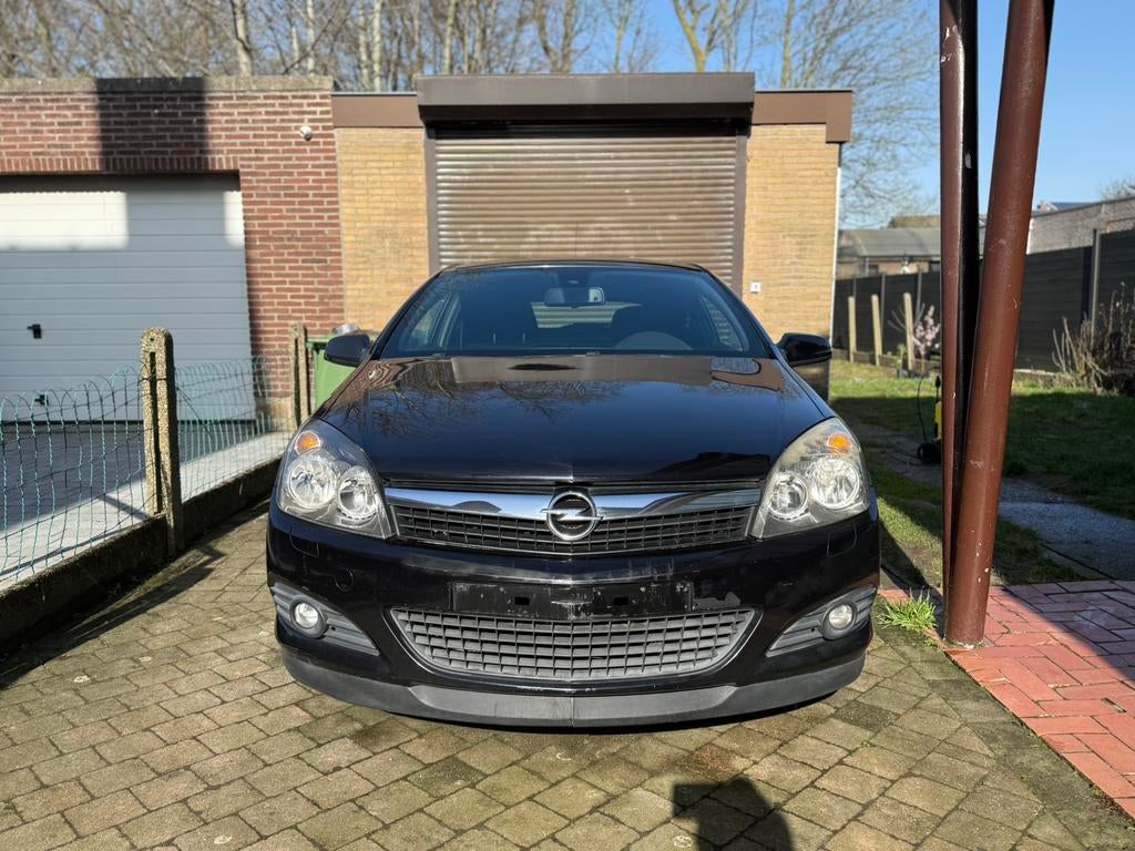 Opel Astra GTC 1.4 Benzine, Auto's, Zwart, Handgeschakeld, Particulier, Astra