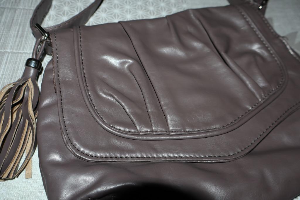 kleine dameshandtas, Ophalen of Verzenden, Zo goed als nieuw, Bruin, Schoudertasje