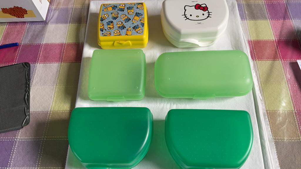 Brooddoos tupperware, Ophalen of Verzenden