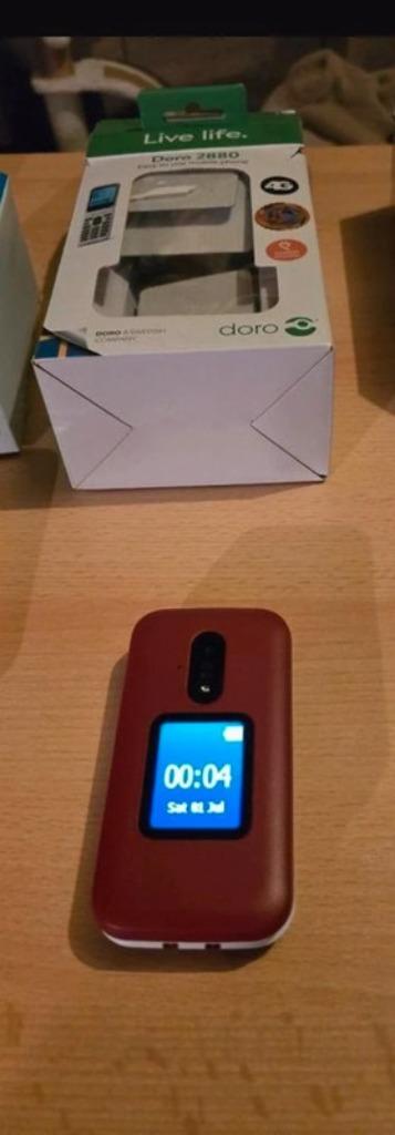Doro 2880, Telecommunicatie, Mobiele telefoons | Overige merken, Ophalen of Verzenden, Zo goed als nieuw, Inklapmodel, Zonder abonnement