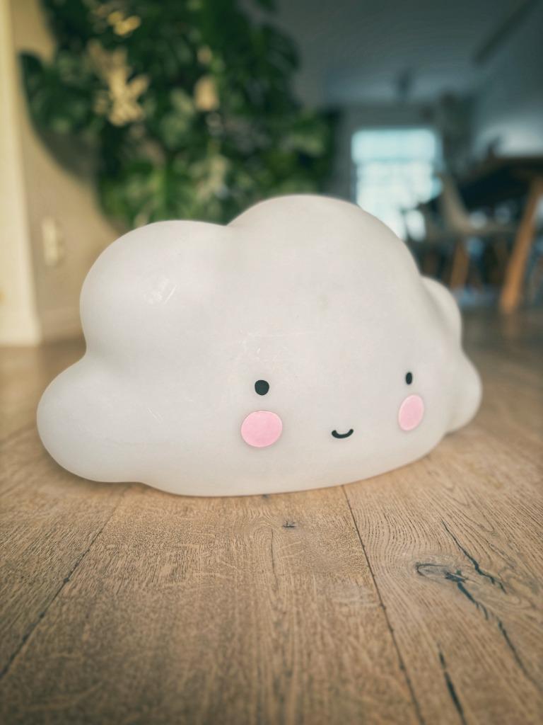 a little lovely big cloud, Ophalen, Zo goed als nieuw, Lamp