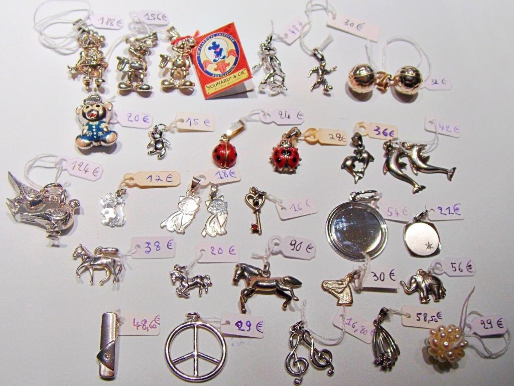 Pendentifs en argent de motifs divers NEUFS, Handtassen en Accessoires, Overige voorstellingen, Nieuw, Ophalen of Verzenden, Zilver
