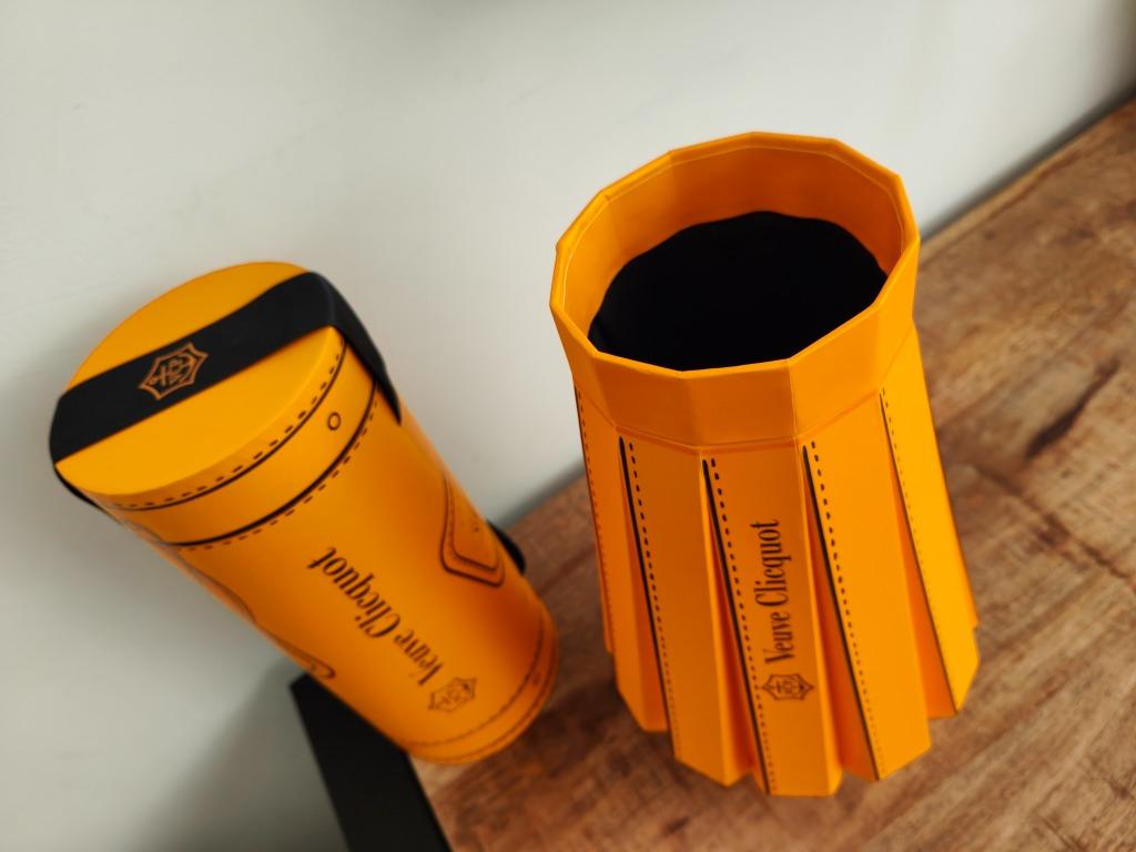 Veuve Clicquot - Seau à champagne - Seau accordéon, rare !, Neuf, Enlèvement ou Envoi, Pleine, Champagne