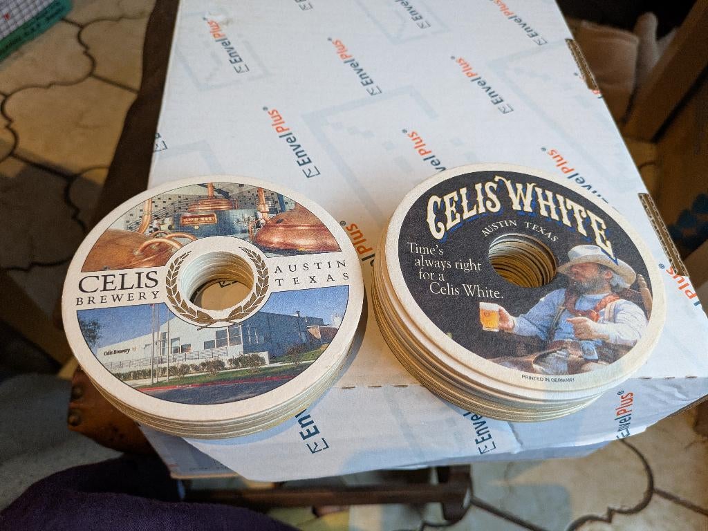 Celis, Verzamelen, Ophalen of Verzenden, Zo goed als nieuw, Viltje(s)