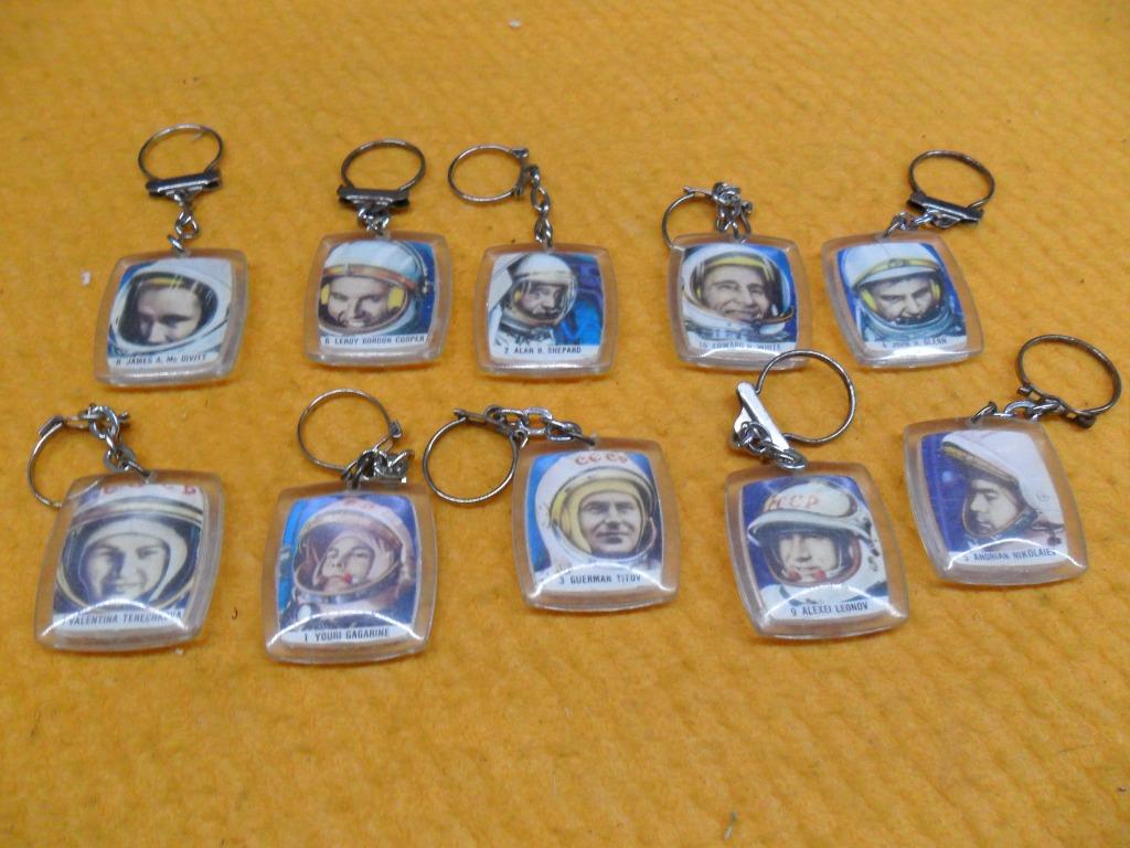 Vintage 10 anciens portes clés Astronautes bon, Collections, Enlèvement ou Envoi, Utilisé, Autres types