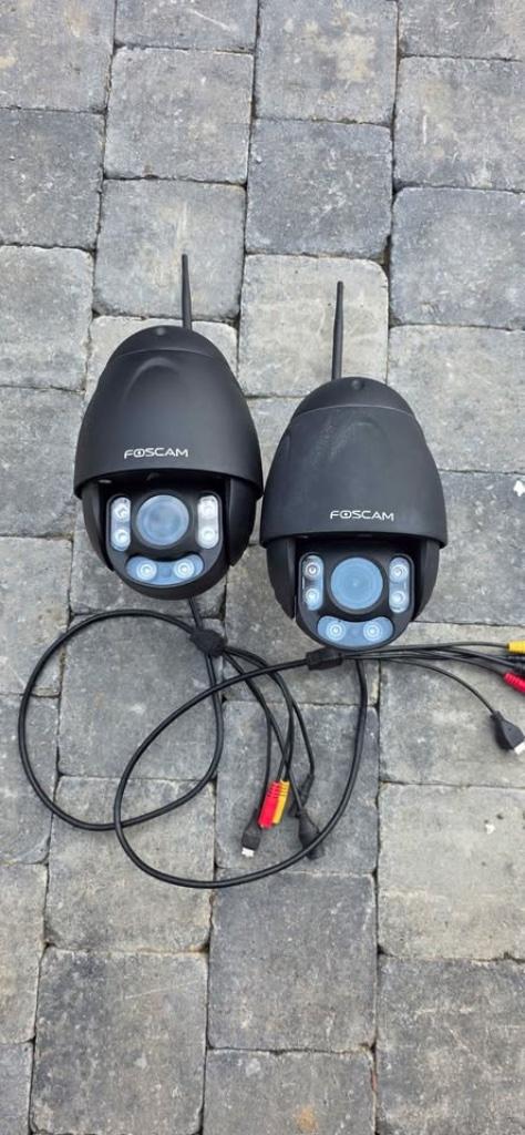 Lot de 2 caméras Foscam FI9928P, Ophalen, Zo goed als nieuw