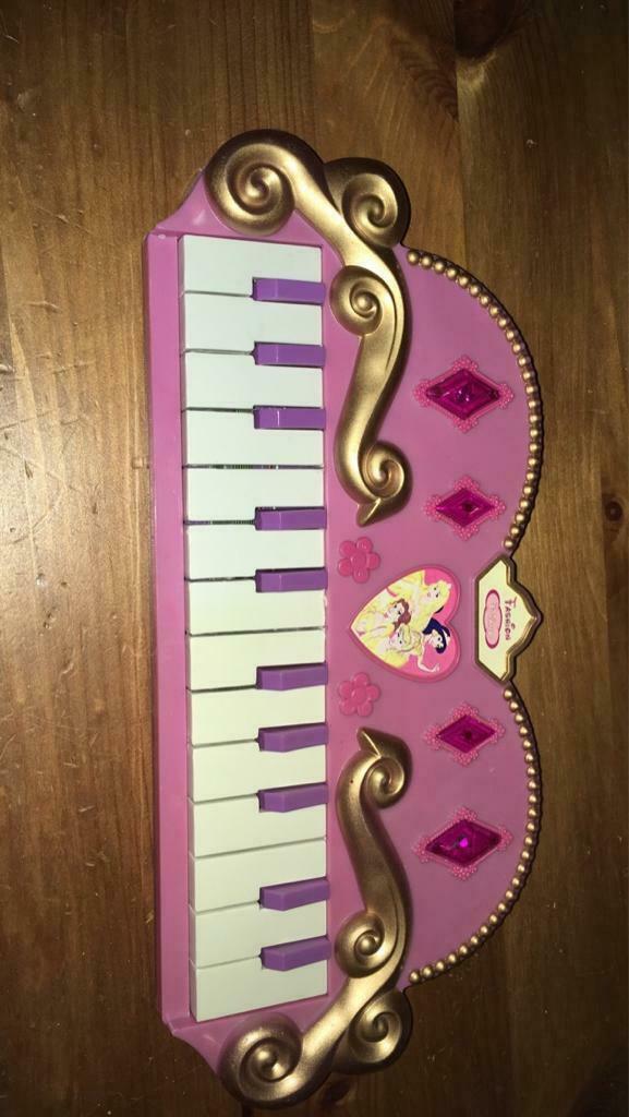 Petit piano en plastique enfant, Enlèvement, Comme neuf