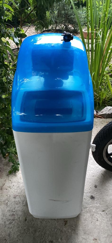 Adoucisseur d’eau, Enlèvement, Comme neuf, Adoucisseur d'eau au sel