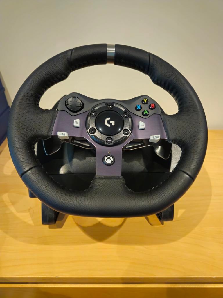 Logitech G920 Drive Force Racing Wheel, Games en Spelcomputers, Ophalen of Verzenden, Zo goed als nieuw, Stuur of Pedalen