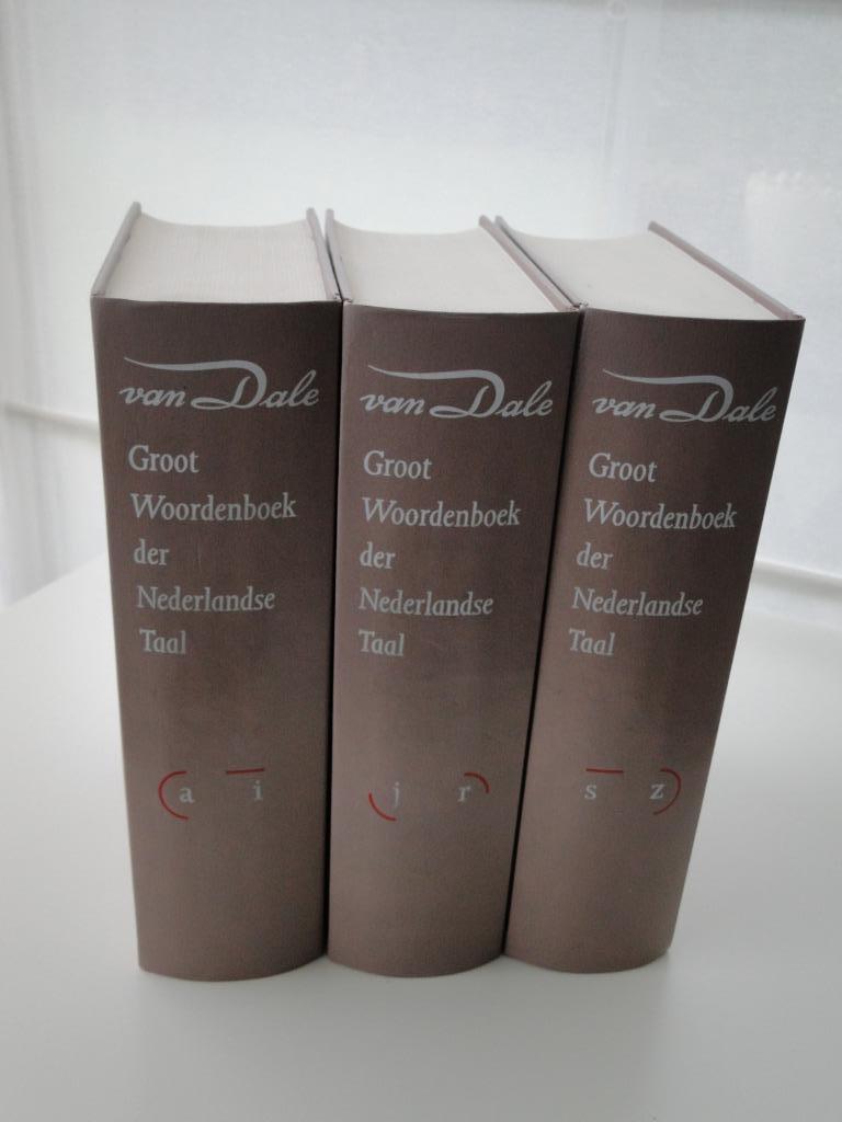 Grand dictionnaire de la langue néerlandaise Van Dale en 3 v, Enlèvement ou Envoi, Van Dale, Néerlandais, Utilisé