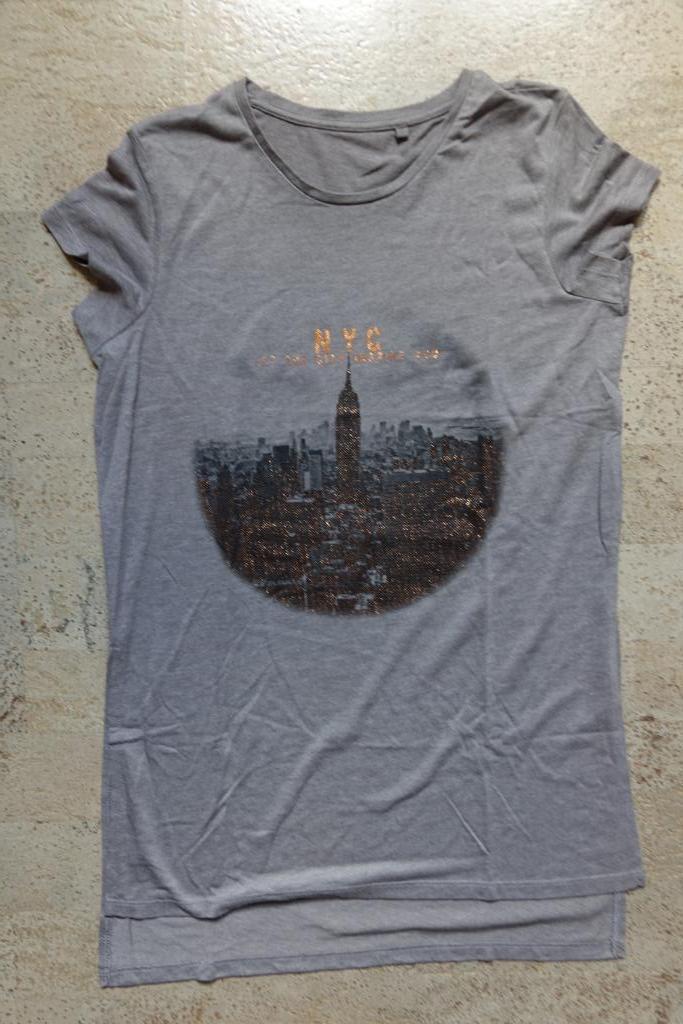 New York lange t-shirt maat 158-164  zeer goede staat, Enlèvement ou Envoi, Comme neuf, Fille, Chemise ou À manches longues