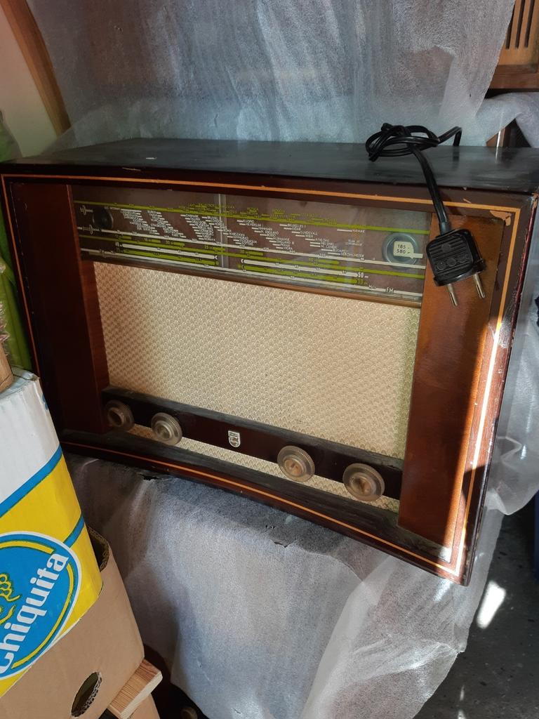 Oude RADIO  verschillend, Antiek en Kunst, Antiek | Tv's en Audio, Ophalen