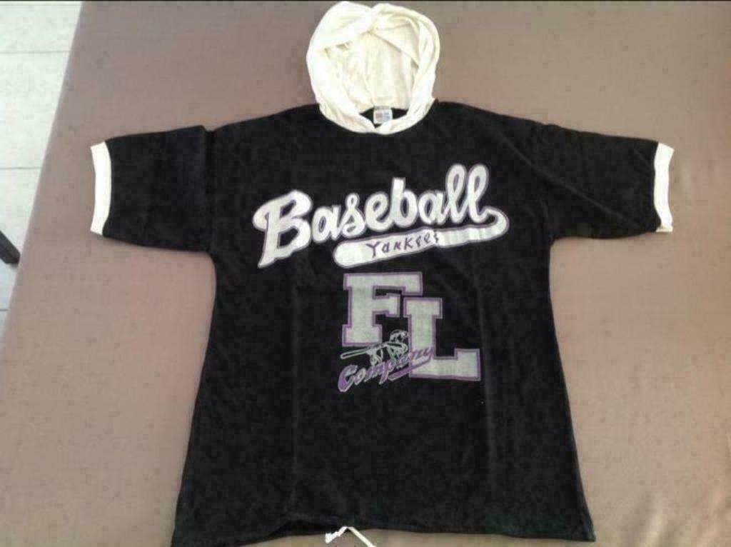 T-shirt baseball met cap large?, Ophalen of Verzenden