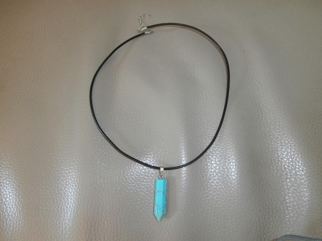 collier tour du cou avec pendentif, Enlèvement ou Envoi, Utilisé, Avec pendentif