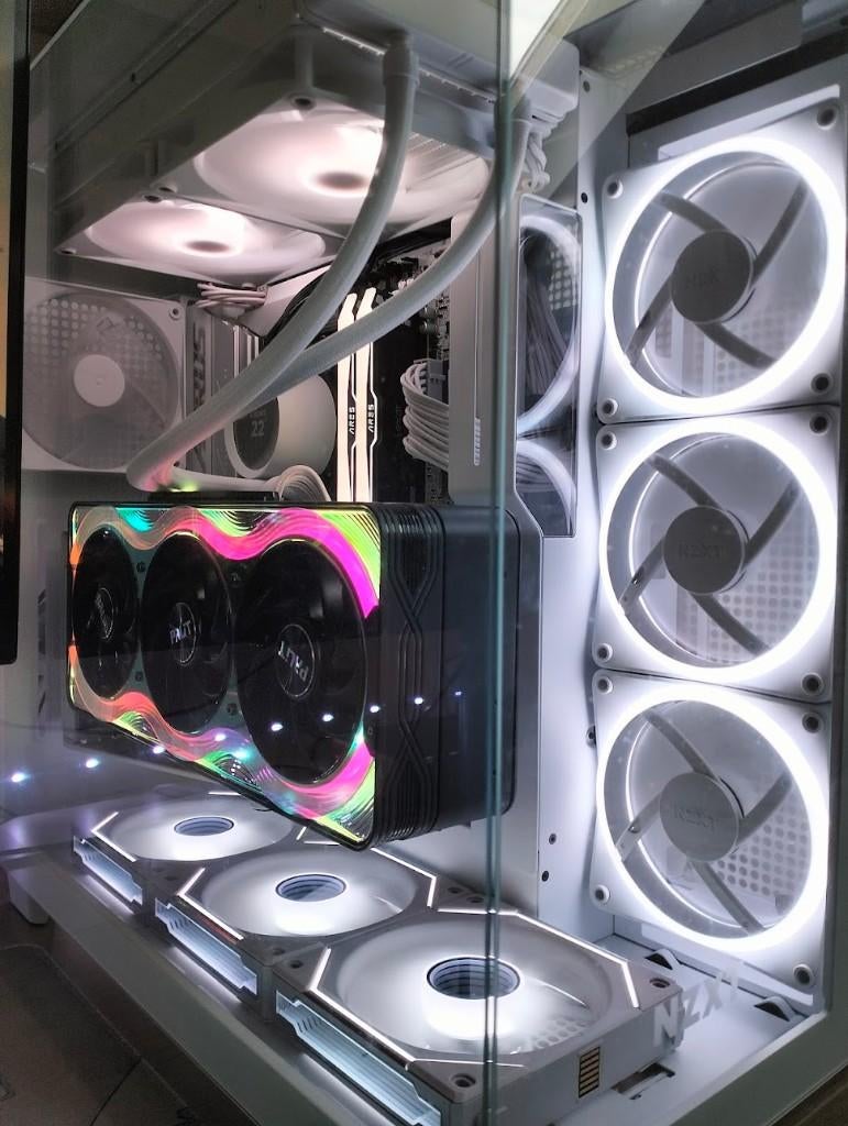 Gaming PC (high-end), Computers en Software, Ophalen, 32 GB, Custom Build, Zo goed als nieuw