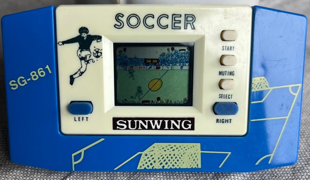 Soccer game sunwing uit 1984 (SG-861), Games en Spelcomputers, Games | Overige, 1 speler, Ophalen of Verzenden, Zo goed als nieuw