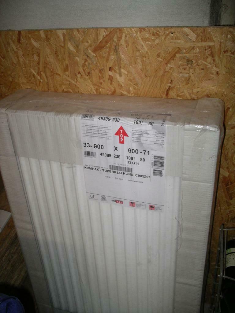 Radiateur Superia - Super 6 900X600X33 - neuf jamais déballé, Doe-het-zelf en Bouw, Verwarming en Radiatoren, Ophalen, Radiator