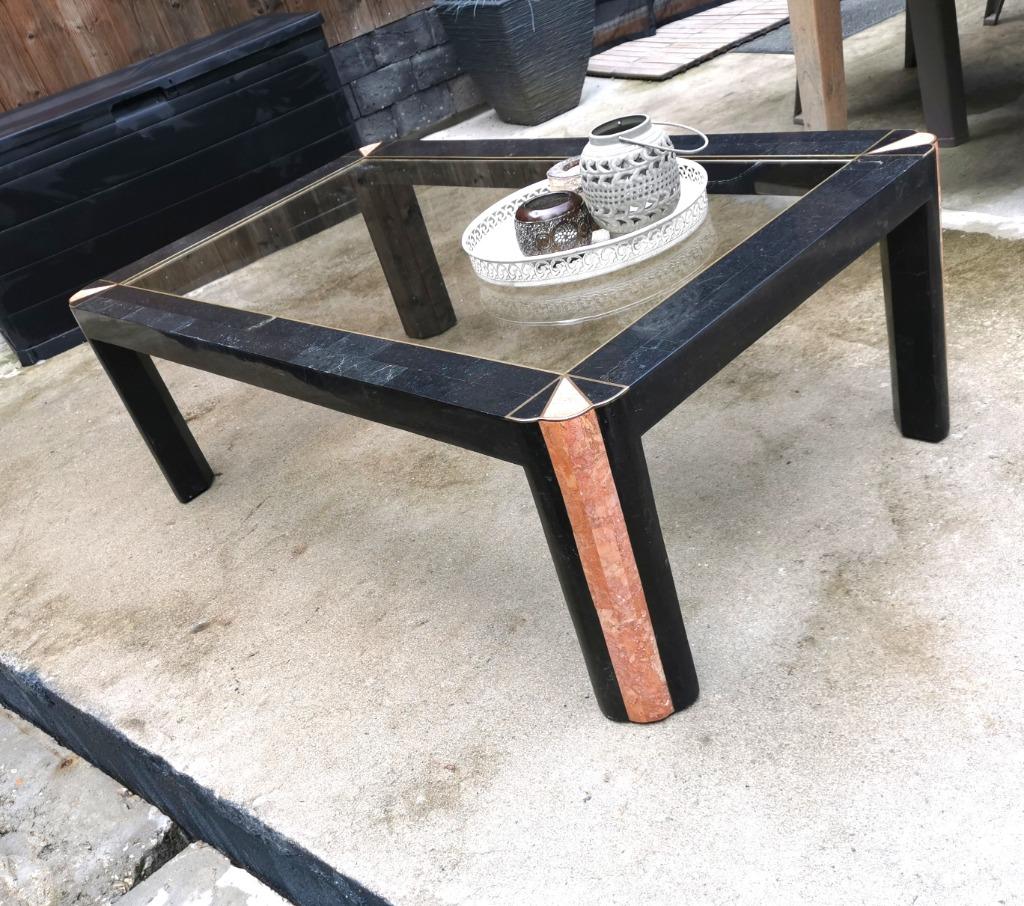 belle table basse en marbre noir avec verre 124 x 73 H 41, Enlèvement