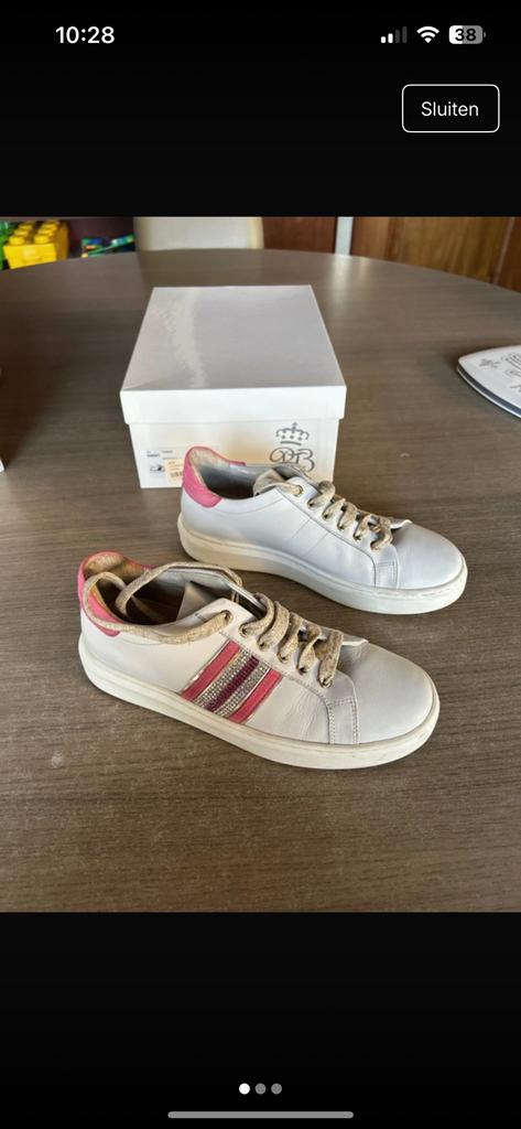 Witte sneakers maat 36, Kinderen en Baby's, Kinderkleding | Schoenen en Sokken, Ophalen, Gebruikt, Meisje, RTB