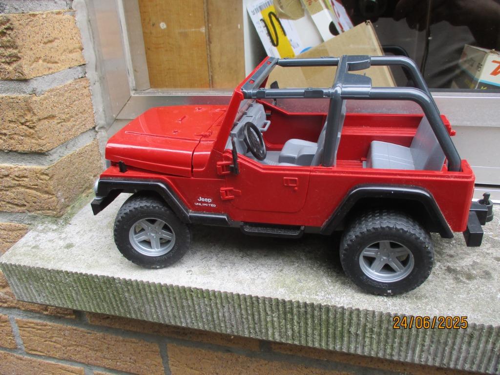 Speelgoed Jeep Bruder, Ophalen of Verzenden, Gebruikt